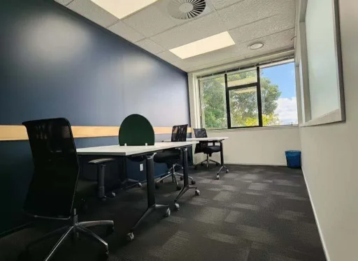 P2 private office at Cloud Studios